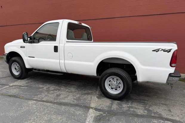 2001 Ford Super Duty 1st Gen - Image 2 of 7
