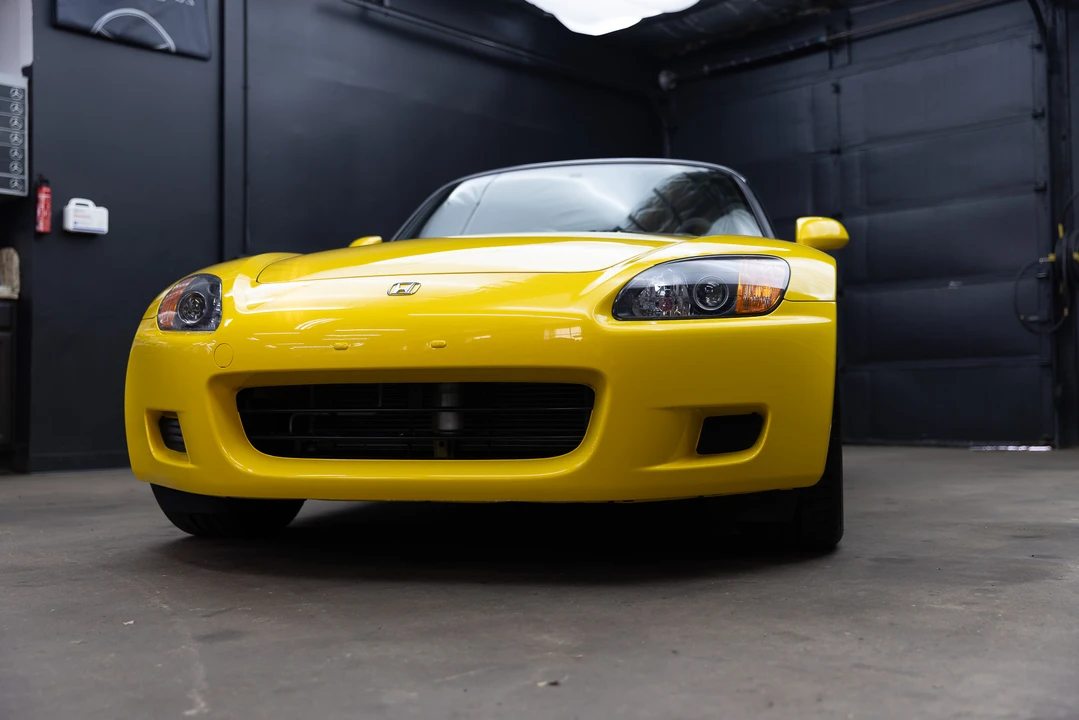 2001 Honda AP1 S2000 - Image 2 of 31