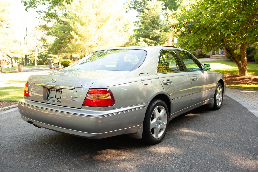 2001 Infiniti Q45 2nd Gen - Image 13 of 31