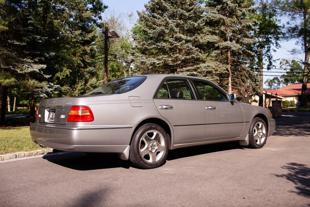 2001 Infiniti Q45 2nd Gen - Image 15 of 31