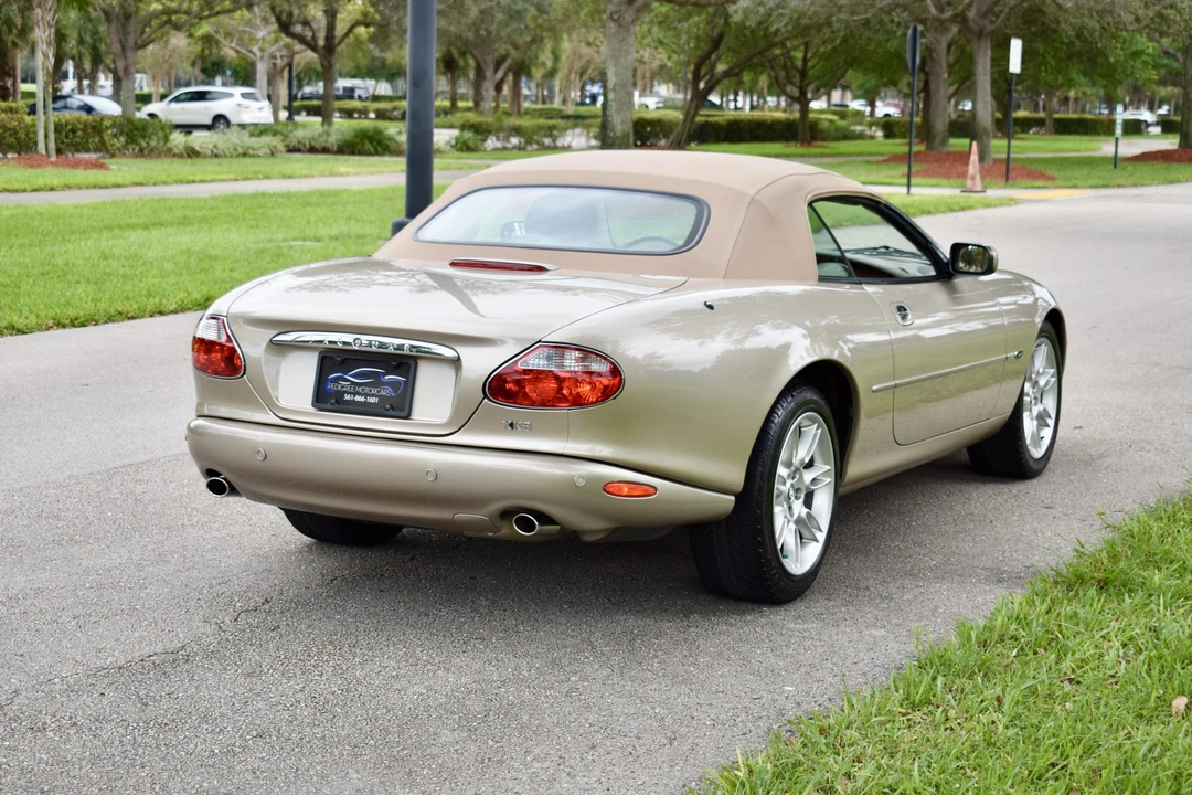 2001 Jaguar X100 XK8 - Image 13 of 31