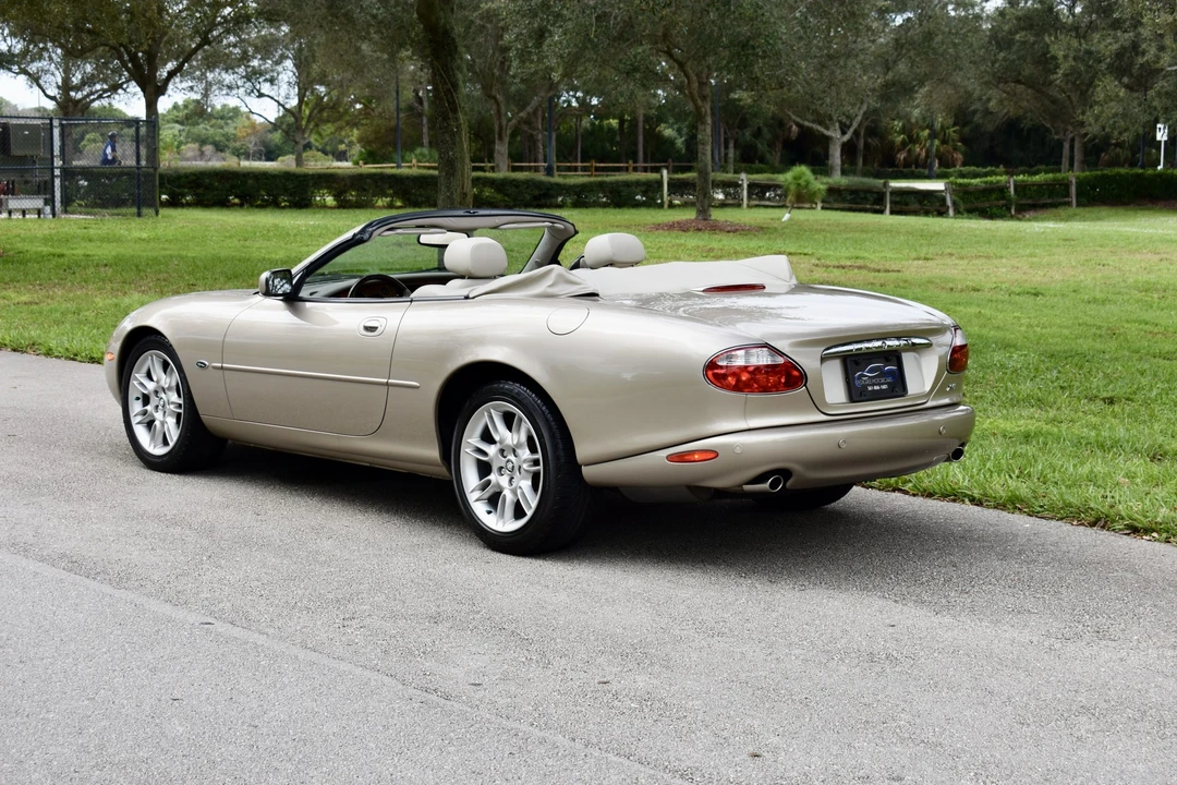2001 Jaguar X100 XK8 - Image 30 of 31