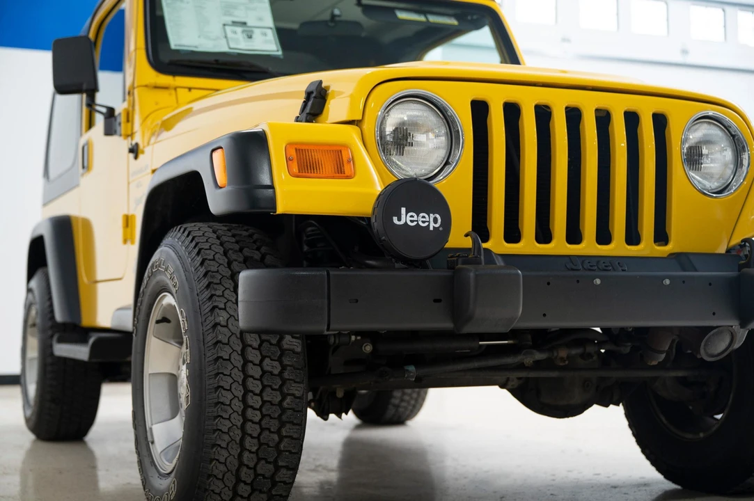 2001 Jeep TJ Wrangler - Image 14 of 31