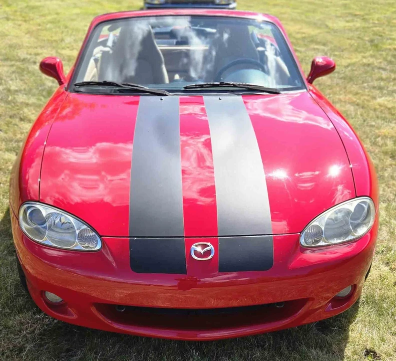 2001 Mazda NB MX-5 Miata - Image 2 of 31