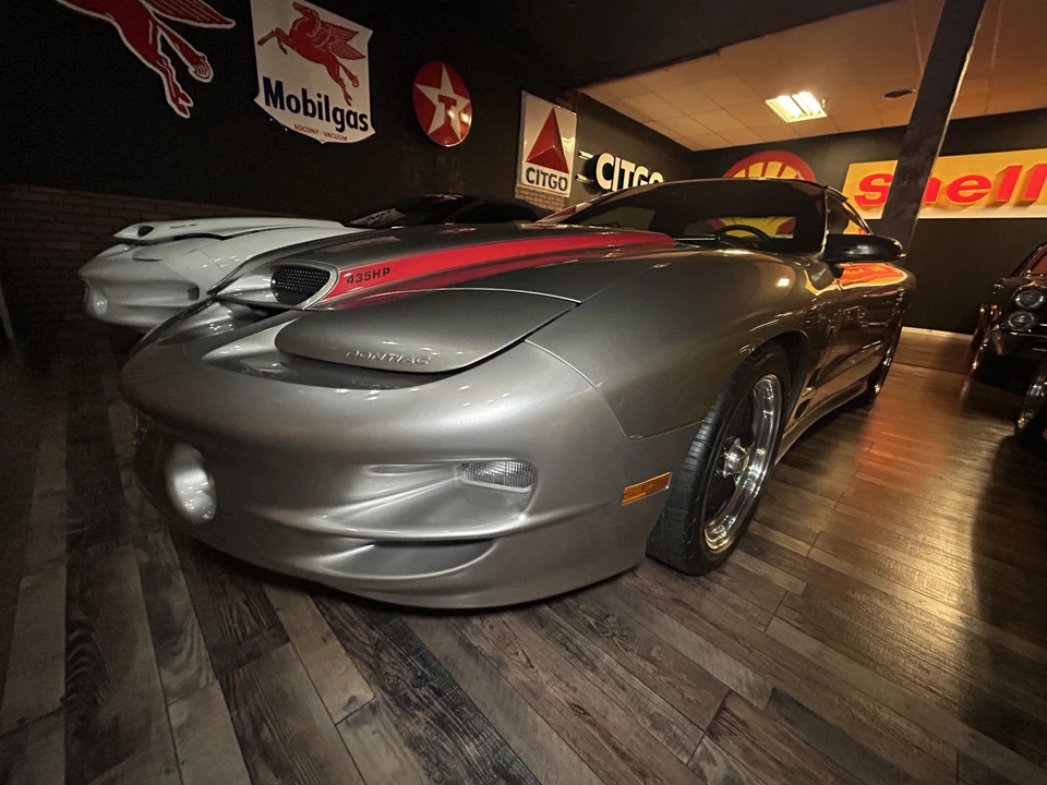 2001 Pontiac Firebird Trans Am 4th Gen - Image 2 of 31