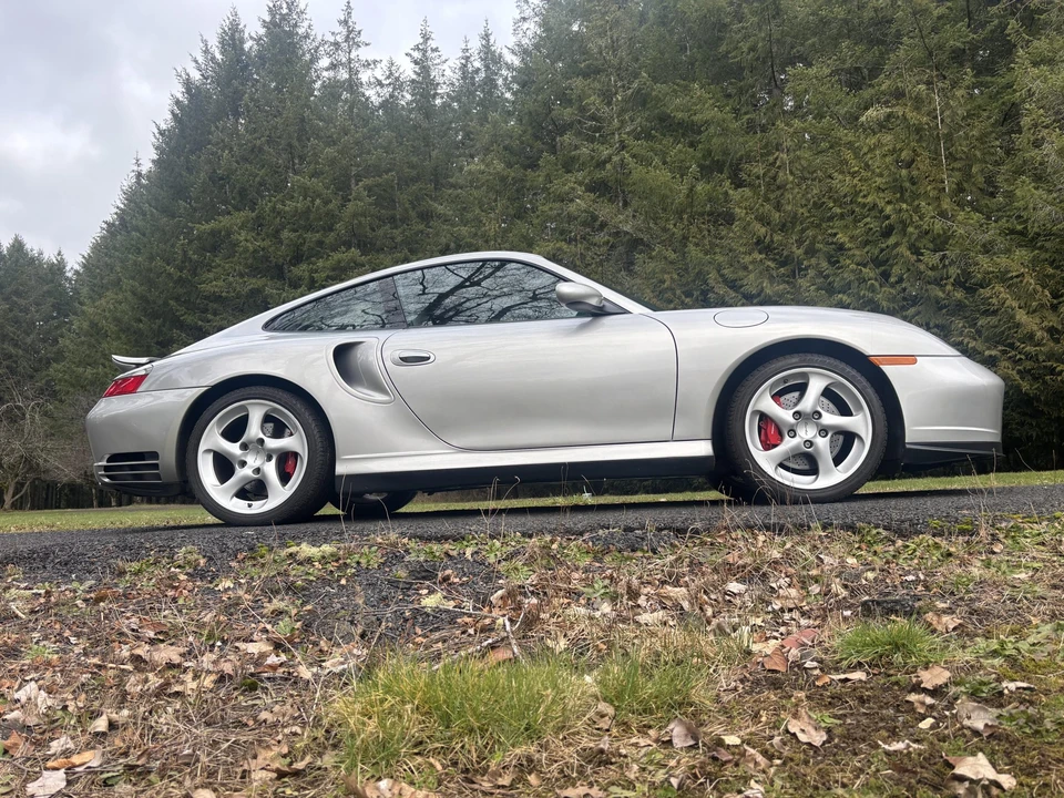 2001 Porsche 996 Turbo - Image 9 of 31