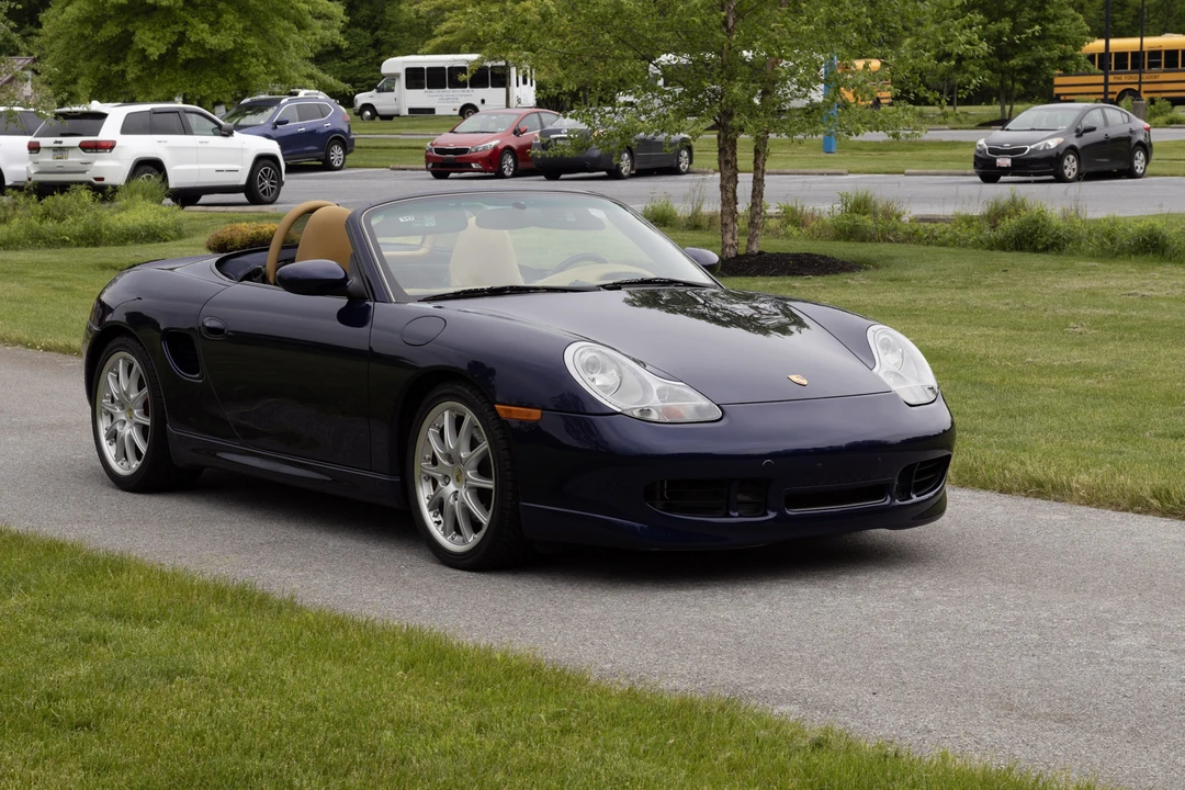 2001 Porsche 986 Boxster S - Image 12 of 31