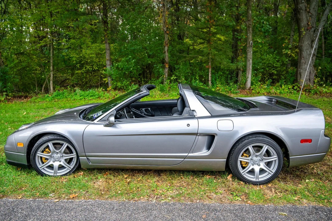 2002 Acura NA2 NSX - Image 7 of 31