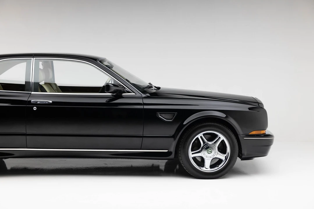 2002 Bentley Continental R - Image 12 of 31