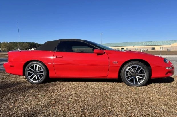 2002 Chevrolet Camaro SS 4th Gen - Image 3 of 7