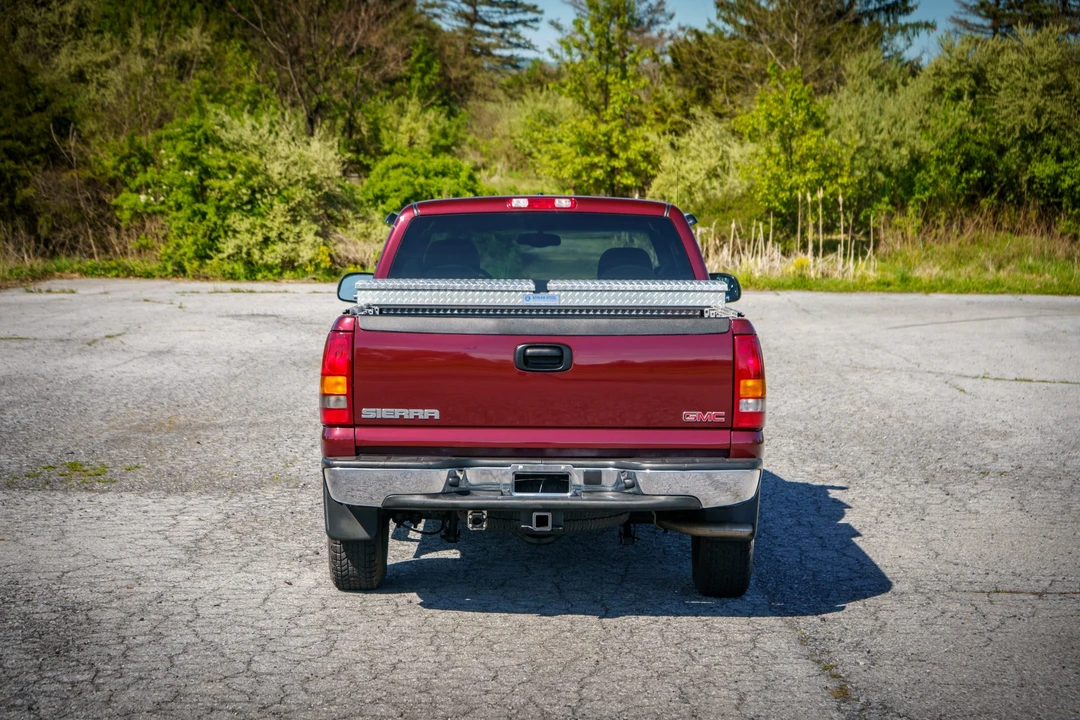2002 GMC Sierra 2nd Gen - Image 12 of 31