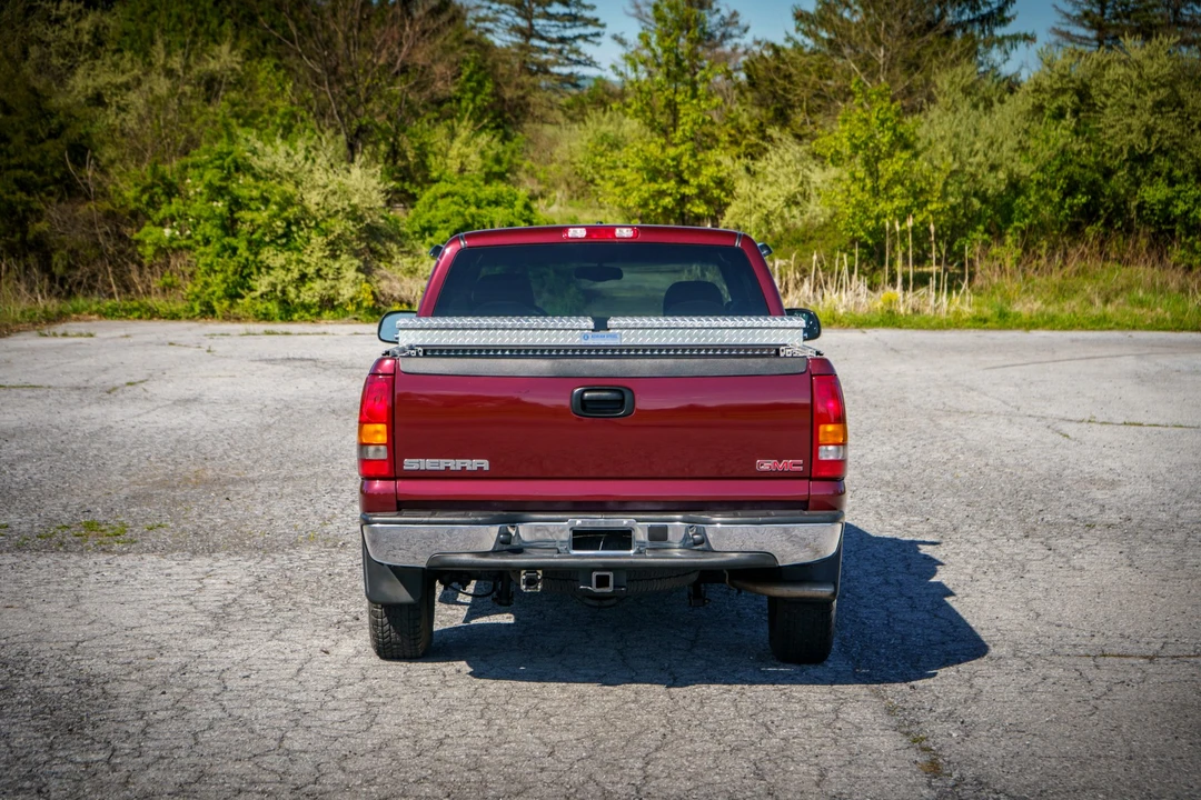 2002 GMC Sierra 2nd Gen - Image 14 of 31