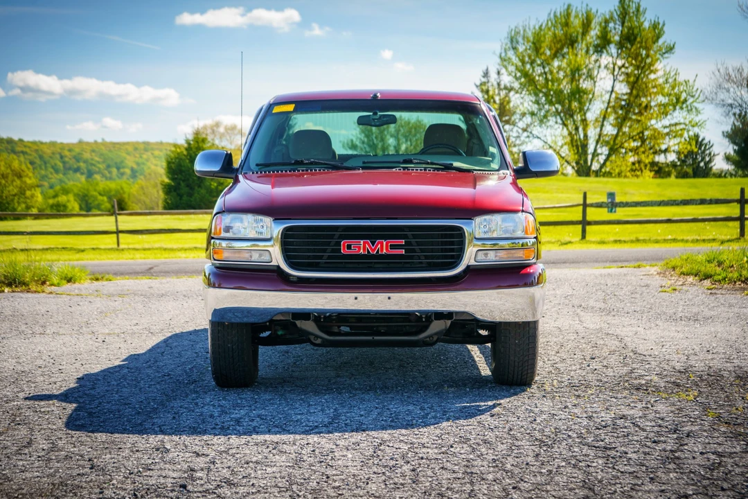 2002 GMC Sierra 2nd Gen - Image 28 of 31