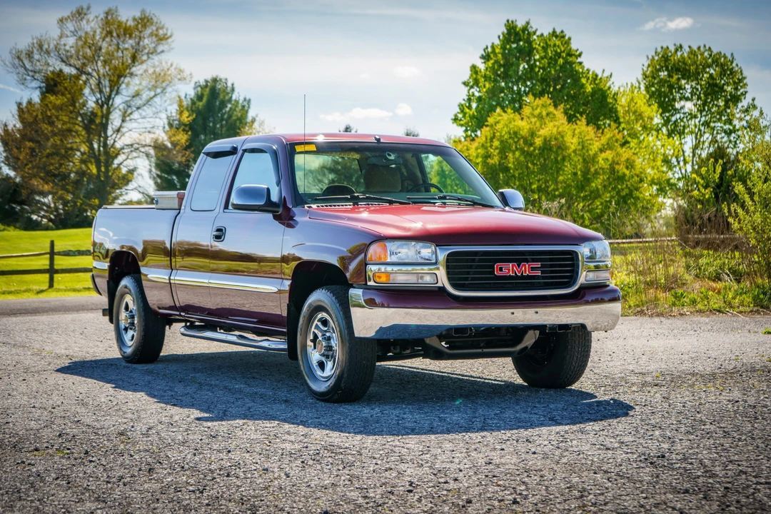 2002 GMC Sierra 2nd Gen - Image 21 of 31