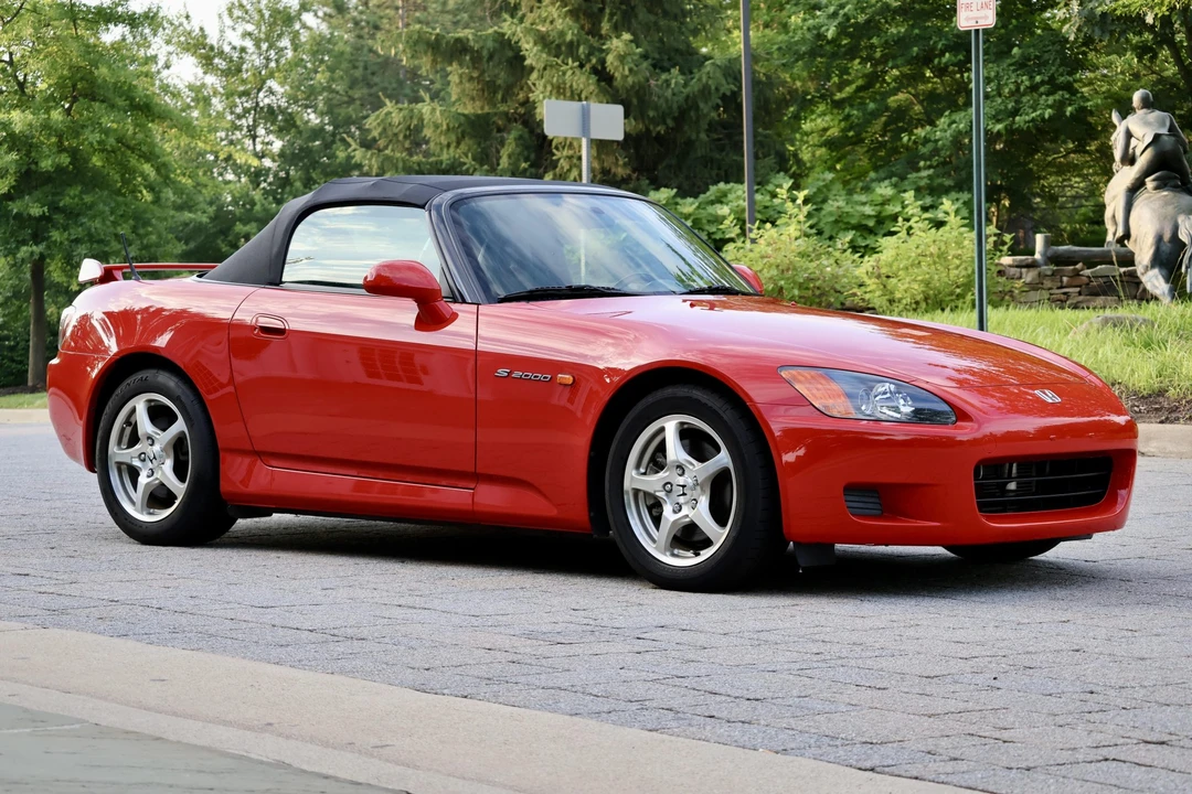 2002 Honda AP1 S2000 - Image 2 of 31