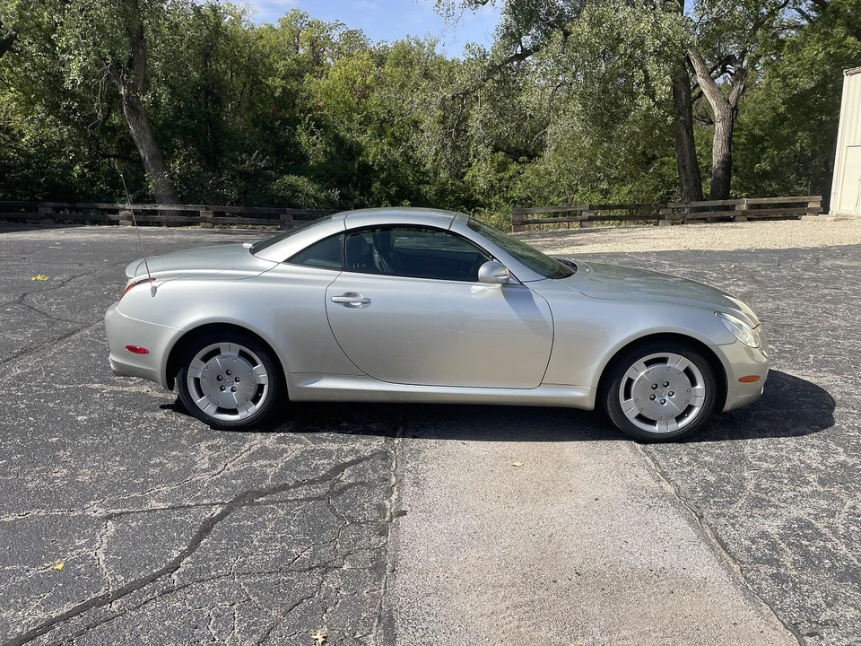 2002 Lexus SC430 - Image 5 of 31