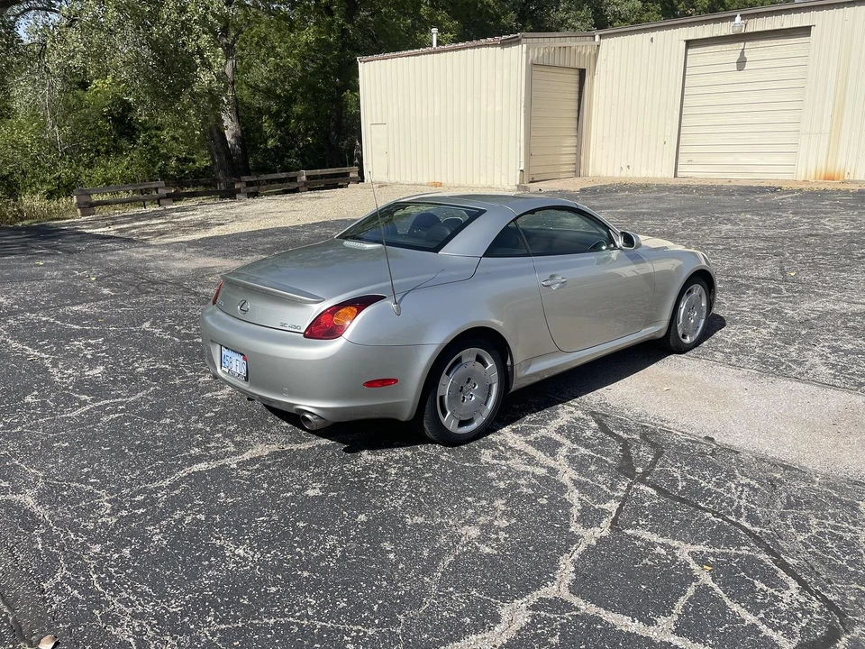 2002 Lexus SC430 - Image 7 of 31