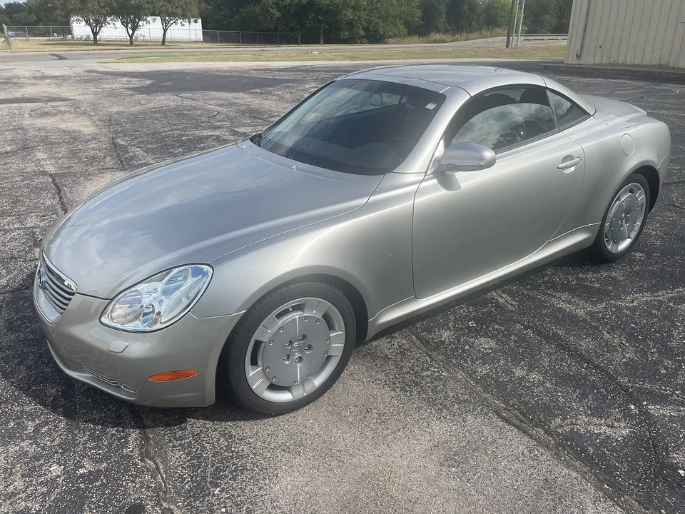 2002 Lexus SC430 - Image 13 of 31