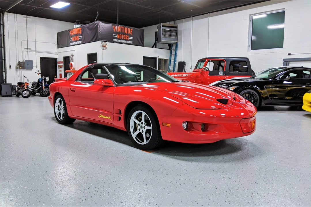 2002 Pontiac Firebird 4th Gen - Image 17 of 31