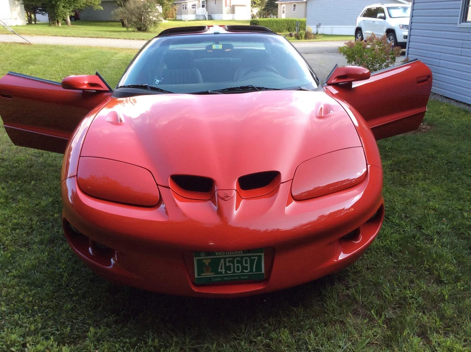 2002 Pontiac Firebird 4th Gen - Image 9 of 31