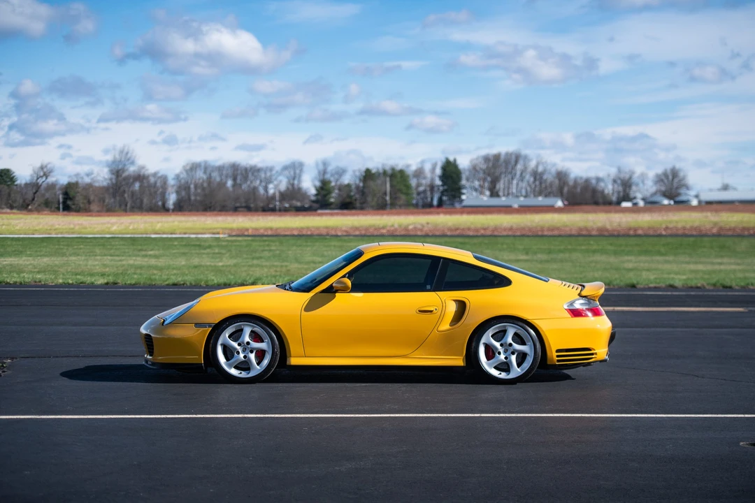 2002 Porsche 996 Turbo - Image 12 of 31