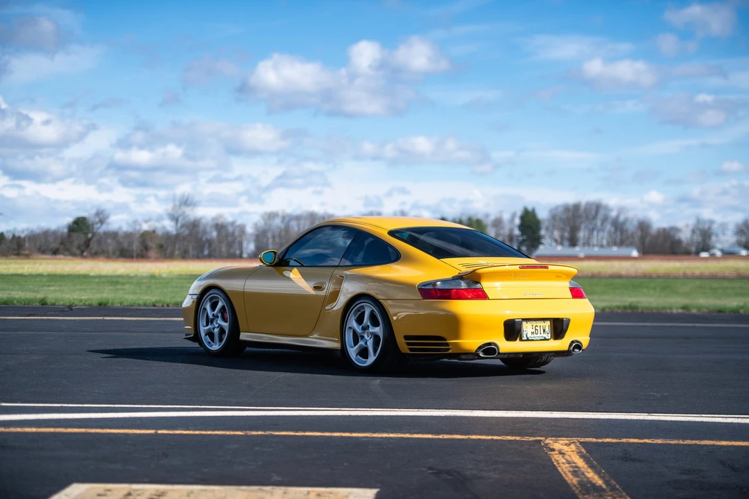 2002 Porsche 996 Turbo - Image 16 of 31
