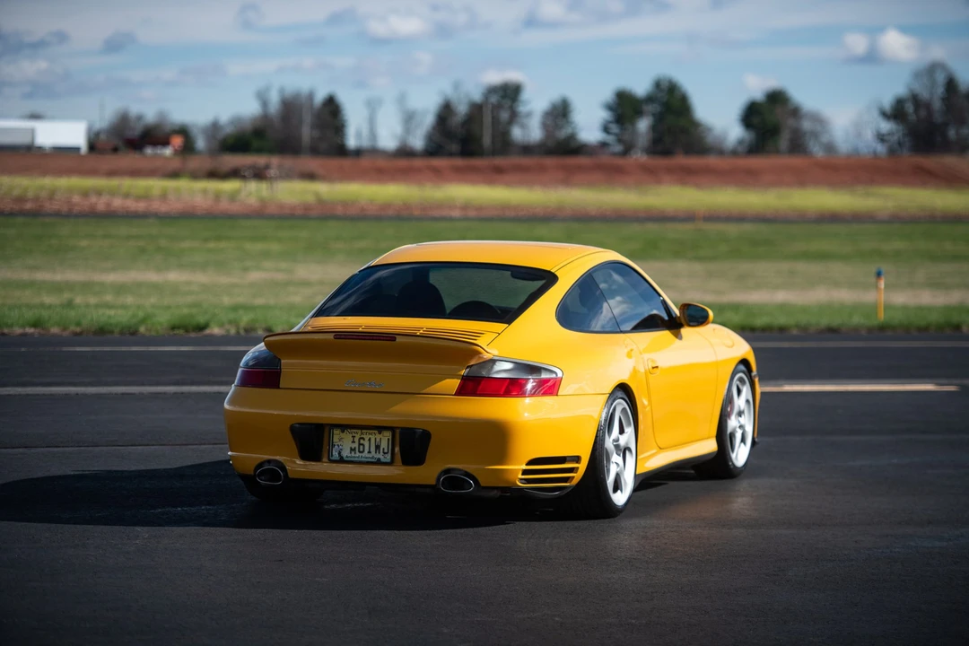 2002 Porsche 996 Turbo - Image 23 of 31