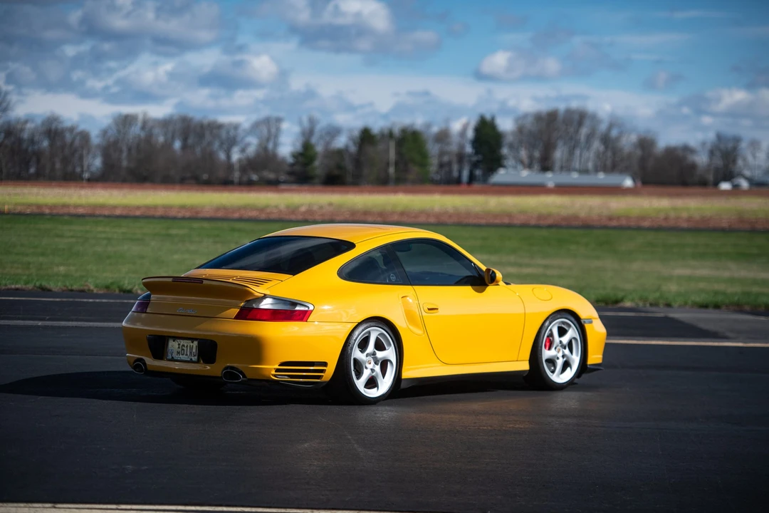 2002 Porsche 996 Turbo - Image 29 of 31
