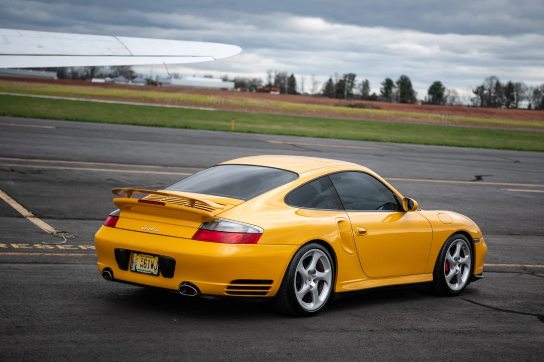 2002 Porsche 996 Turbo - Image 26 of 31