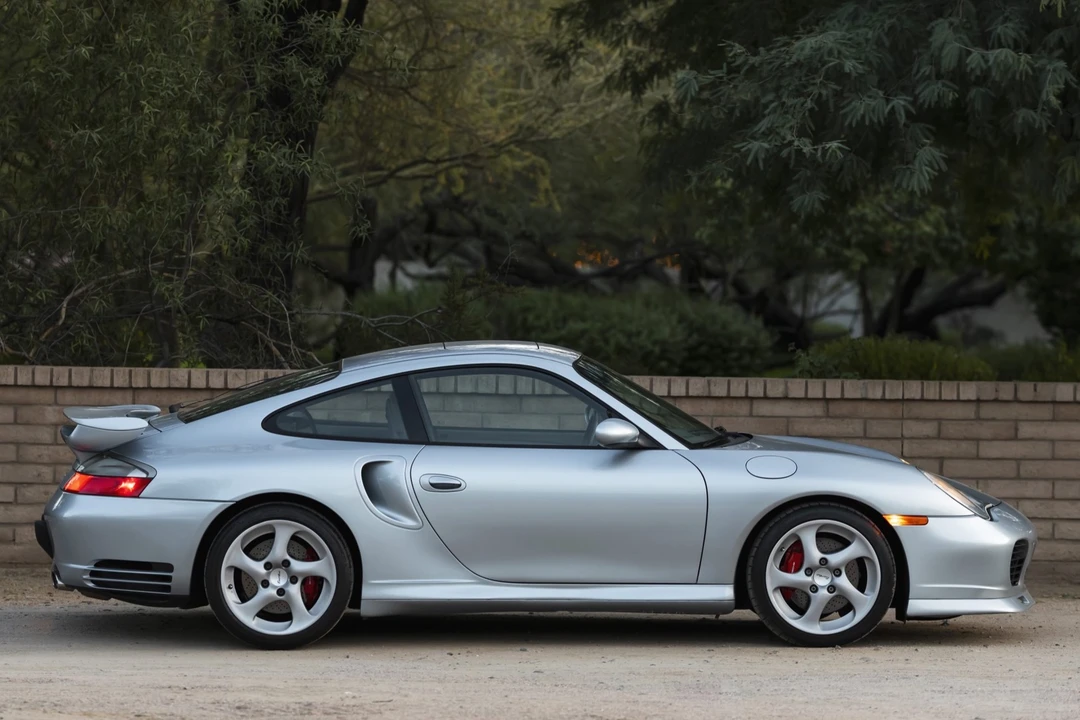 2002 Porsche 996 Turbo - Image 13 of 31