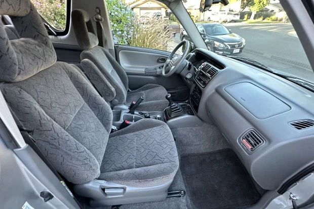 2003 Geo Tracker - Image 4 of 8