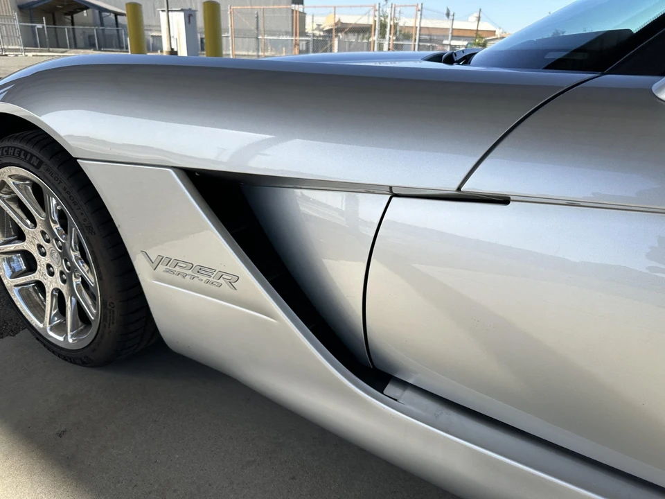 2003 Dodge Viper 3rd Gen - Image 24 of 31