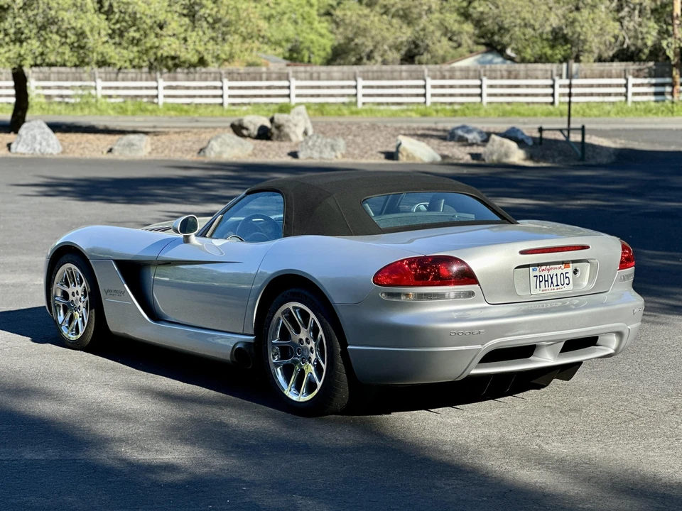 2003 Dodge Viper 3rd Gen - Image 5 of 31