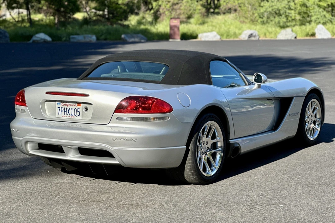 2003 Dodge Viper 3rd Gen - Image 7 of 31