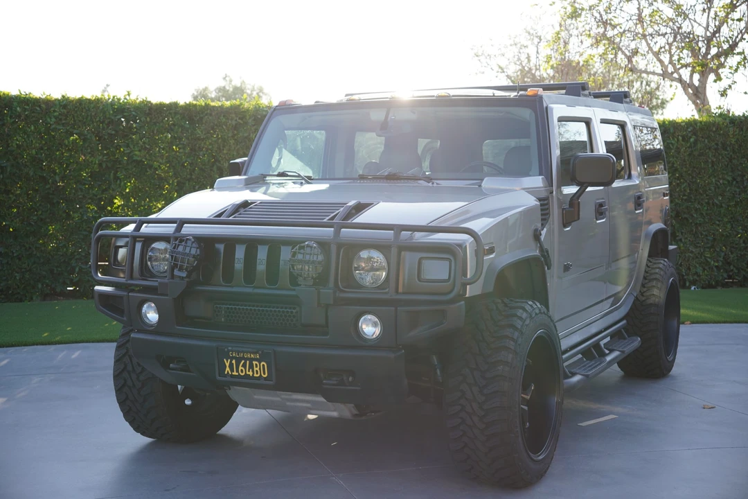 2003 Hummer Hummer H2 - Image 2 of 31
