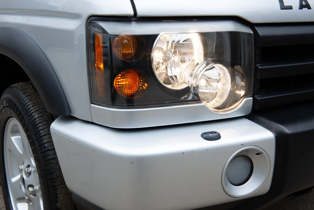 2003 Land Rover Discovery 2nd Gen - Image 23 of 31