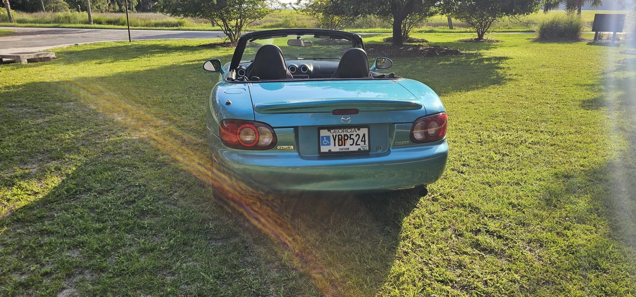 2003 Mazda NB MX-5 Miata - Image 6 of 31