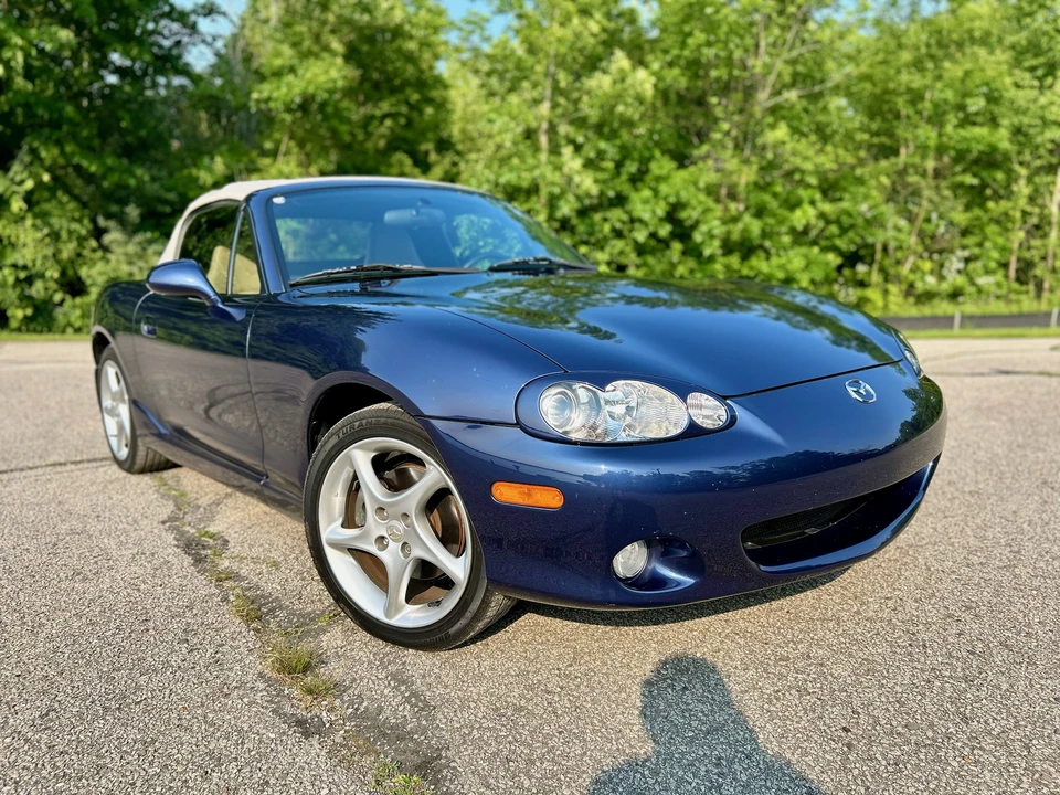 2003 Mazda NB MX-5 Miata - Image 10 of 31