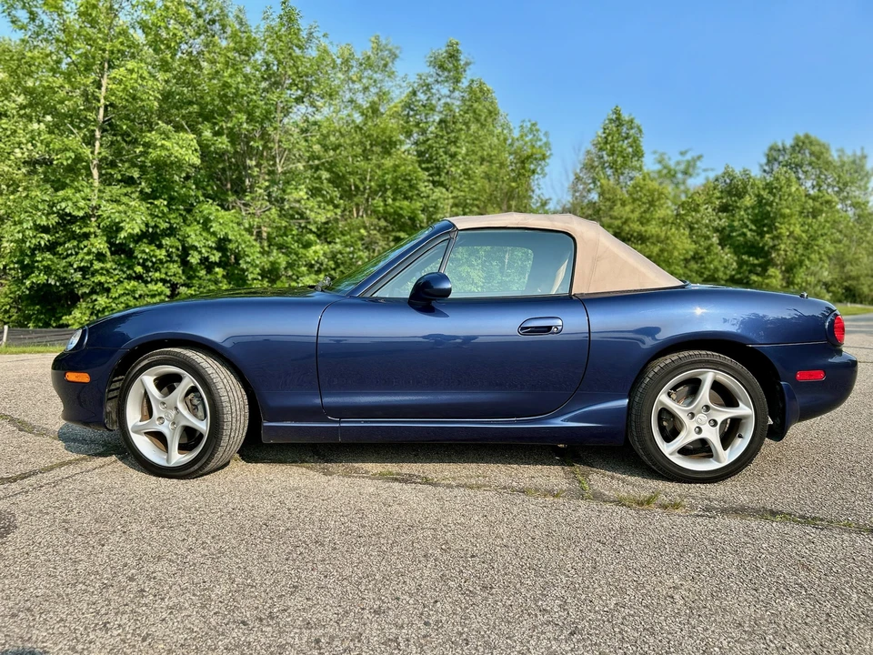 2003 Mazda NB MX-5 Miata - Image 30 of 31