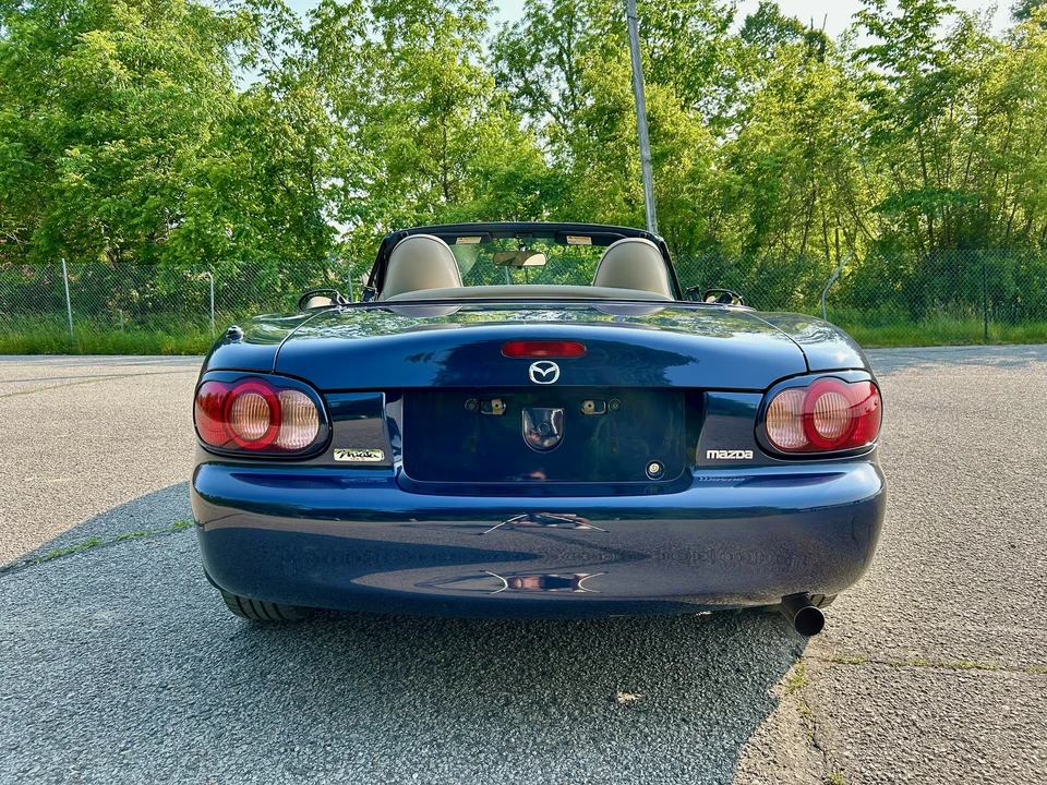 2003 Mazda NB MX-5 Miata - Image 24 of 31