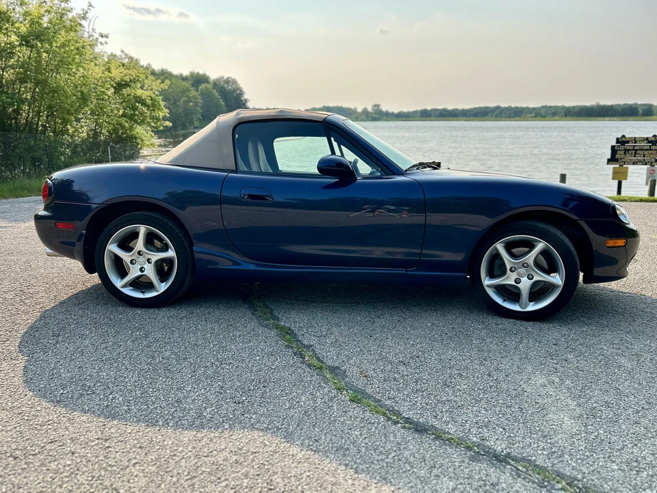 2003 Mazda NB MX-5 Miata - Image 13 of 31