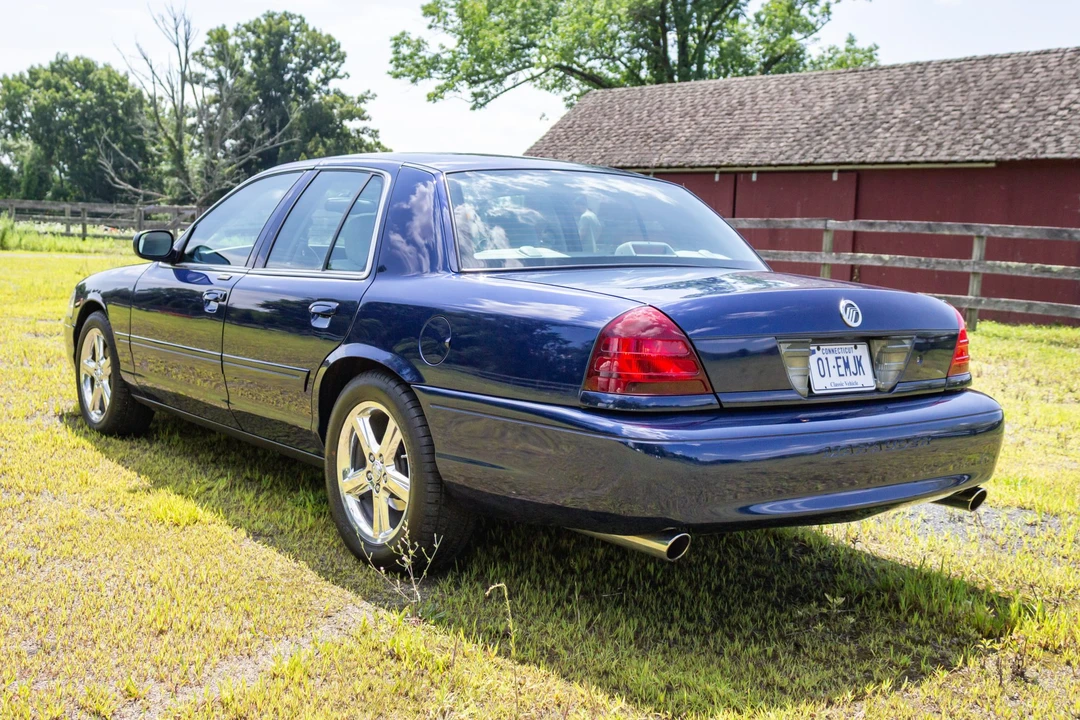 2003 Mercury Marauder - Image 6 of 31