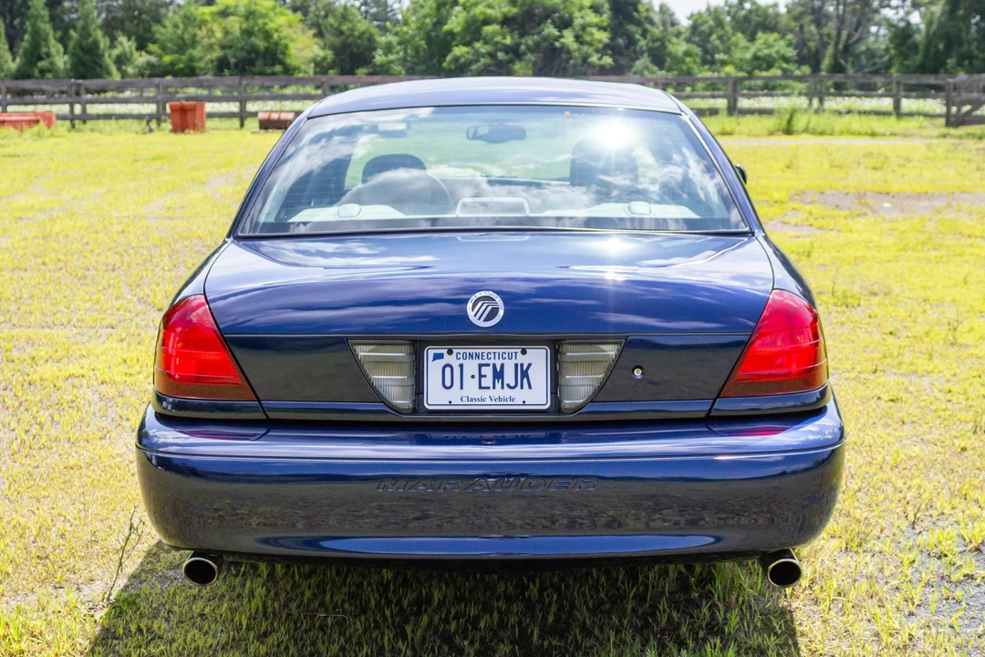 2003 Mercury Marauder - Image 5 of 31
