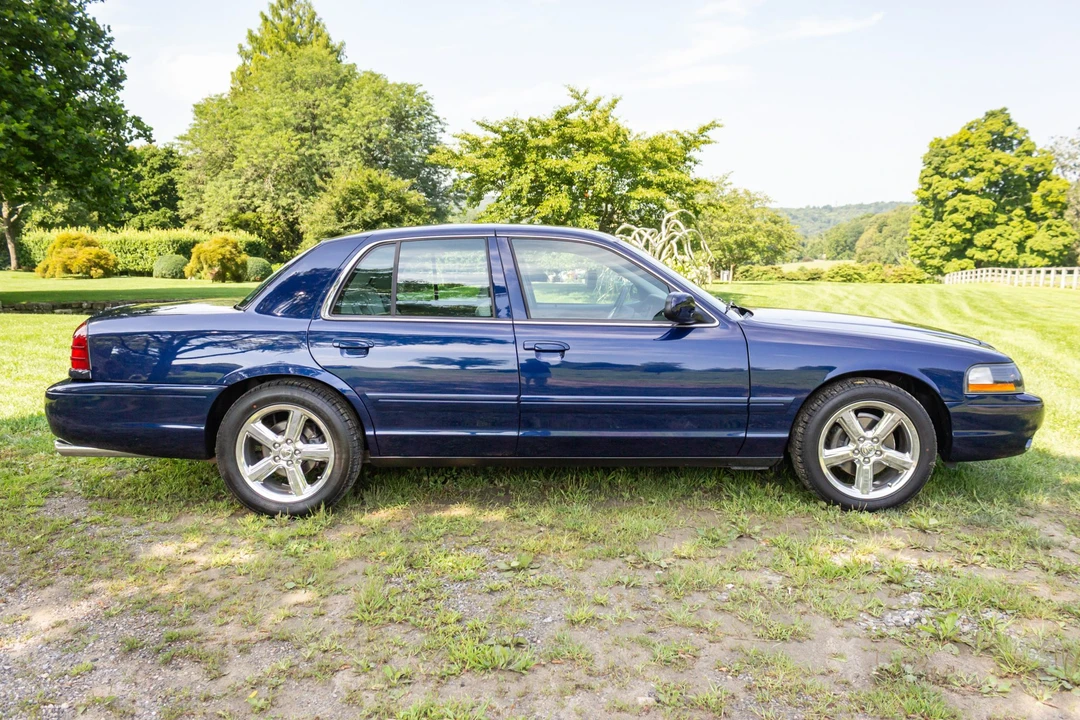 2003 Mercury Marauder - Image 3 of 31