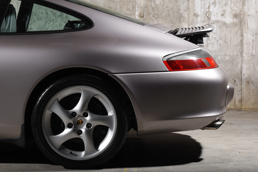 2003 Porsche 996 Carrera - Image 19 of 31