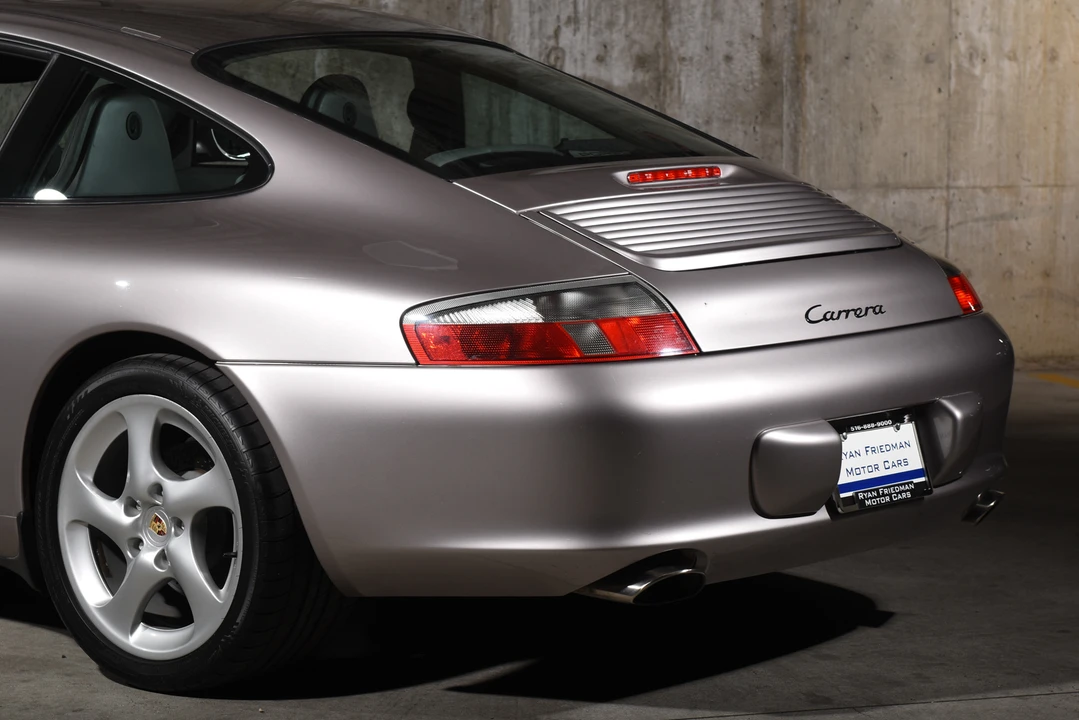 2003 Porsche 996 Carrera - Image 15 of 31