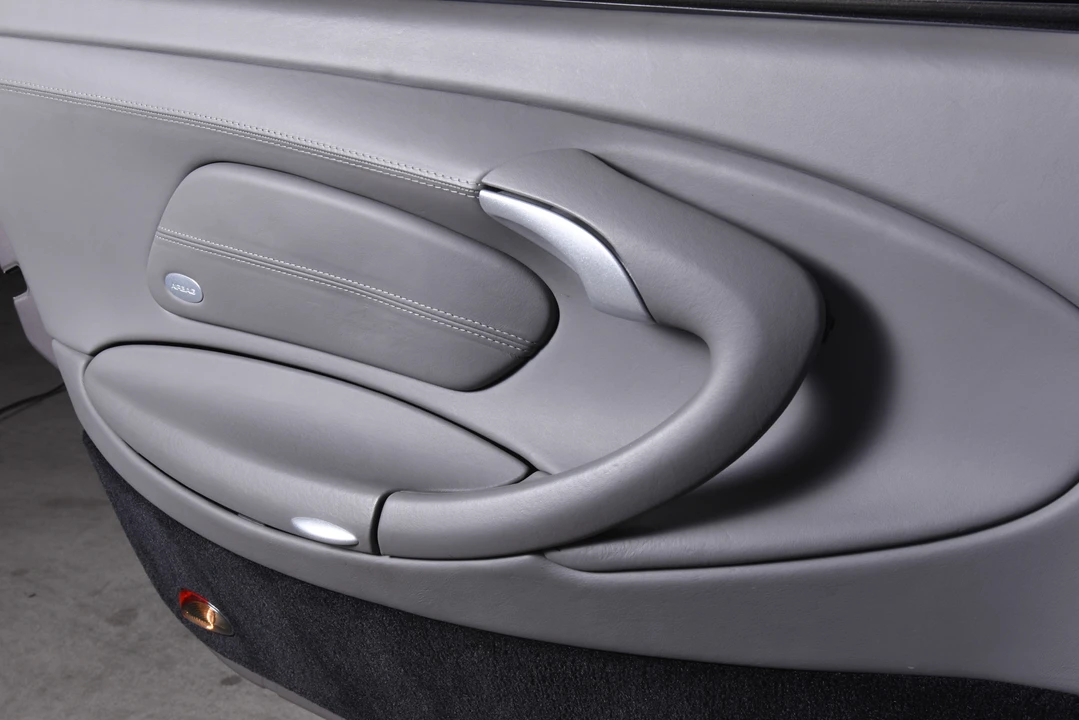 2003 Porsche 996 Carrera - Image 28 of 31