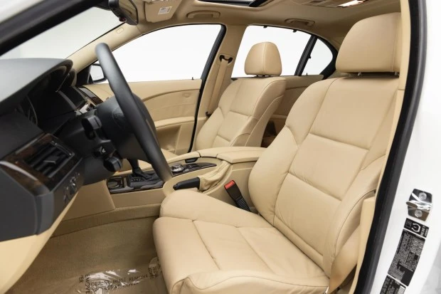 2004 BMW E60 545i & 550i Sedan - Image 4 of 6
