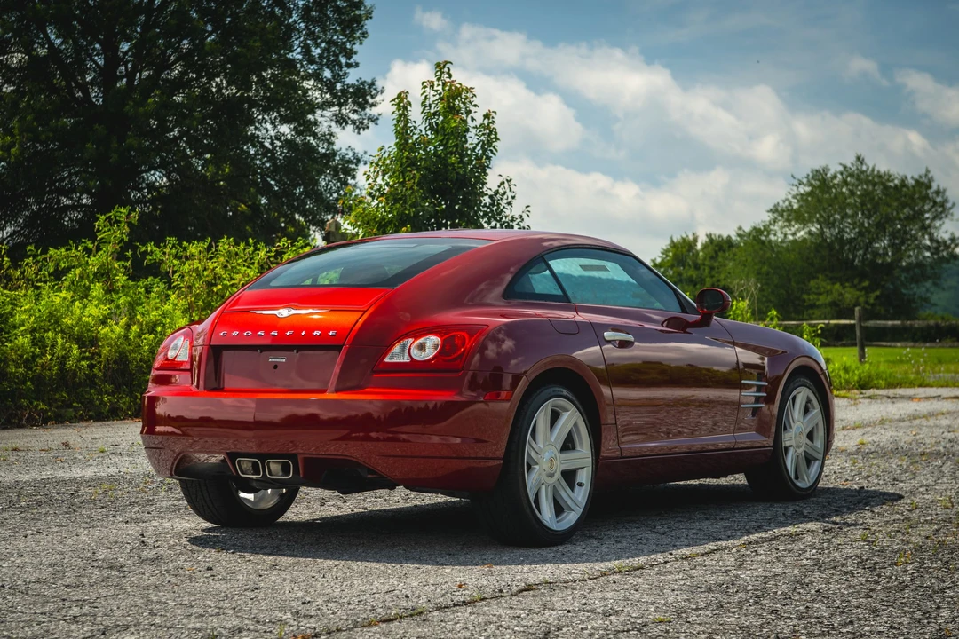 2004 Chrysler Crossfire - Image 18 of 31