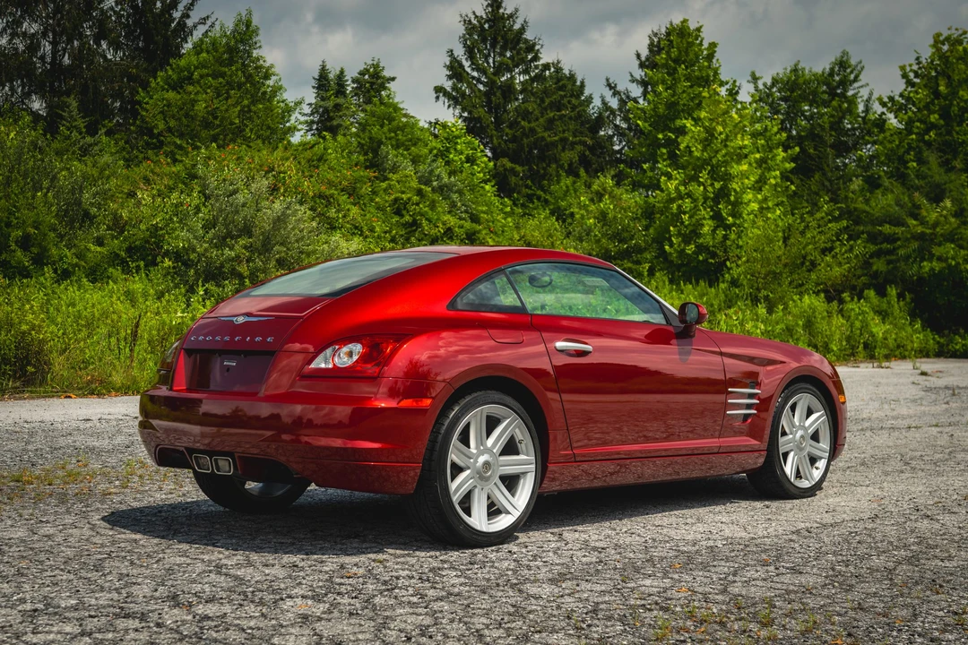 2004 Chrysler Crossfire - Image 17 of 31